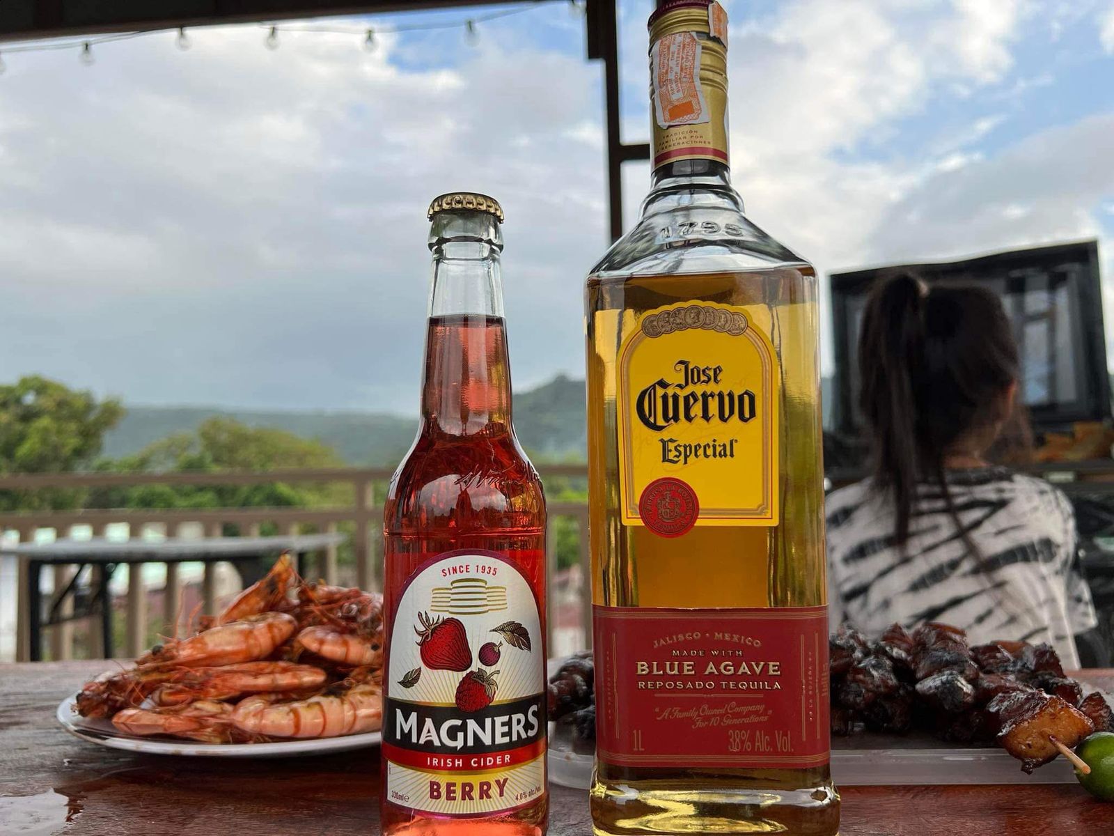 Small Loft - Image 11